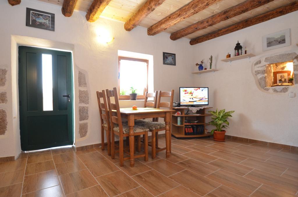 Holiday Home Paklenica 斯塔利格拉德-帕克利尼卡 外观 照片